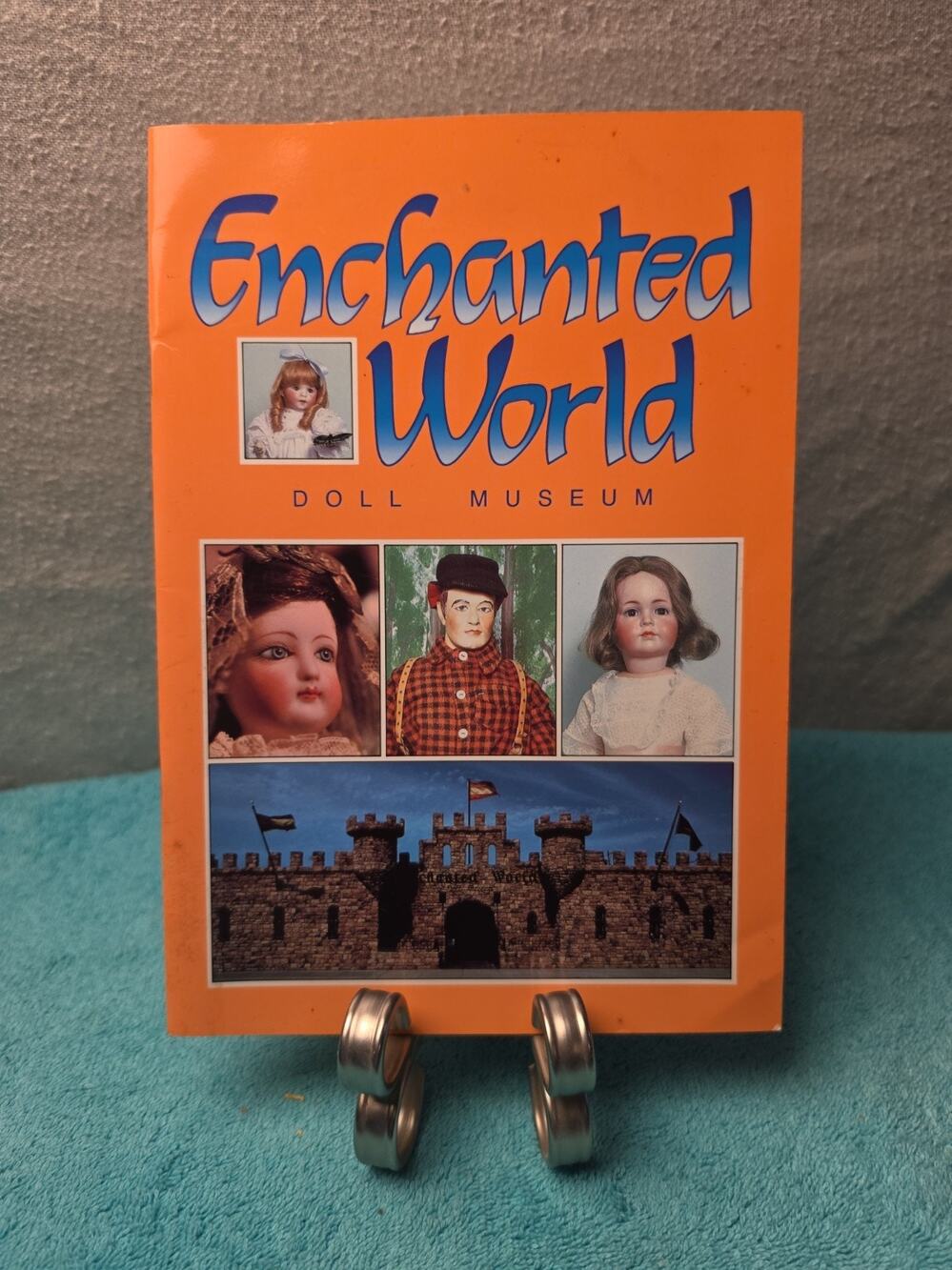 Vintage Enchanted World Doll Museum Mitchell SD Souvenir Book & Brochure Lot